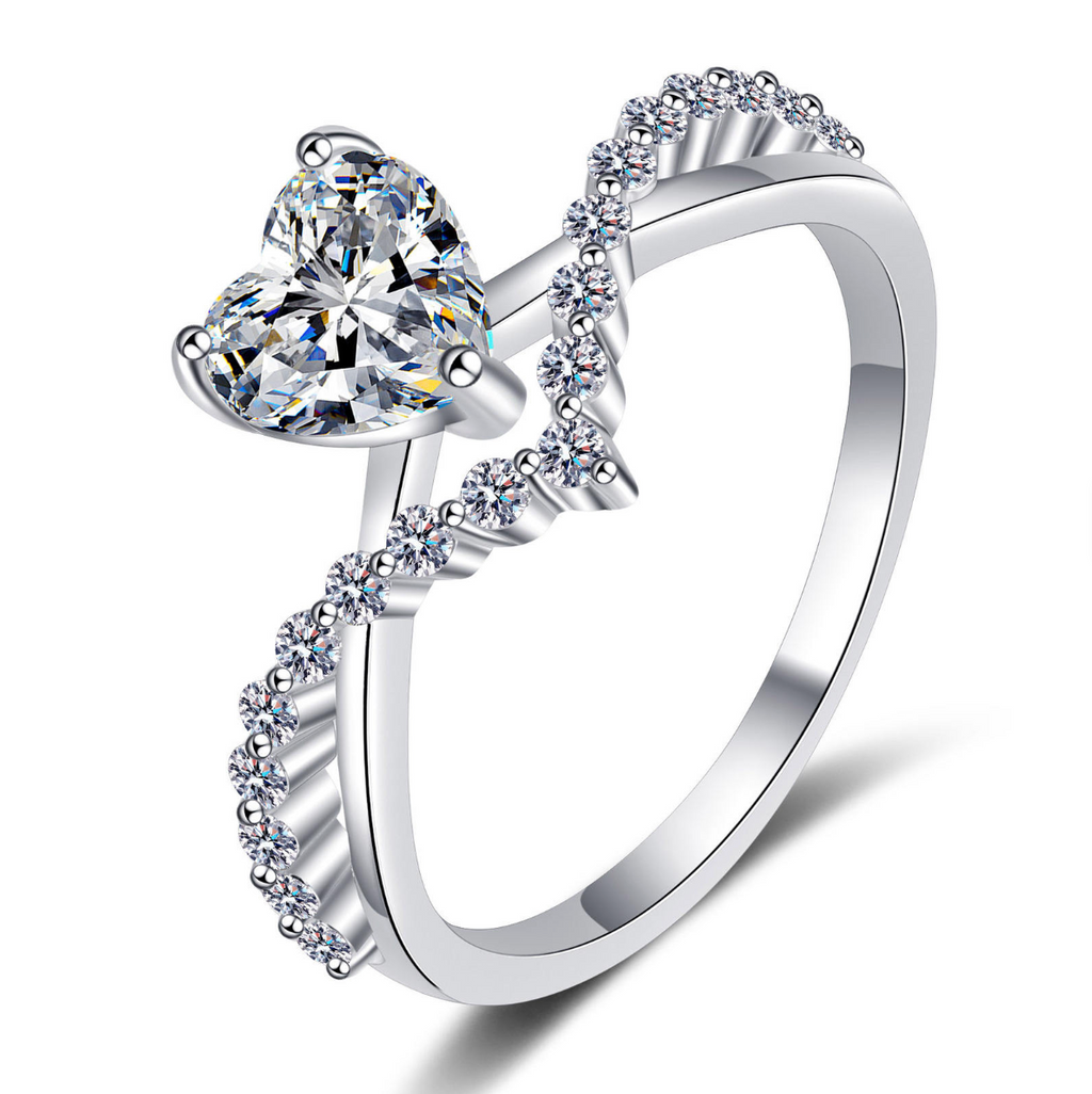 Amour Heart-Cut Tiara Ring
