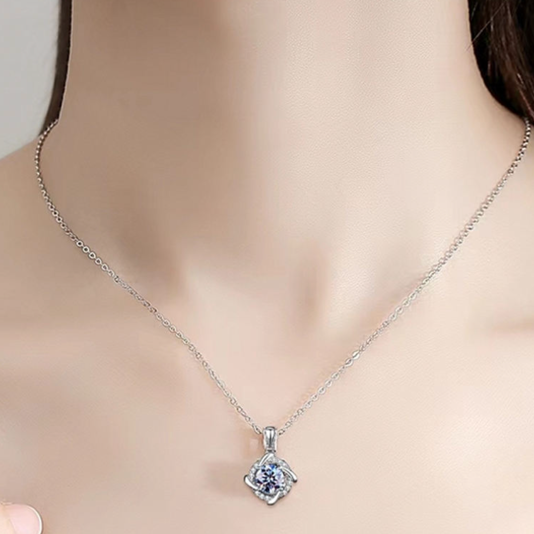 Parisian Whirl Ribbon Halo Pendant