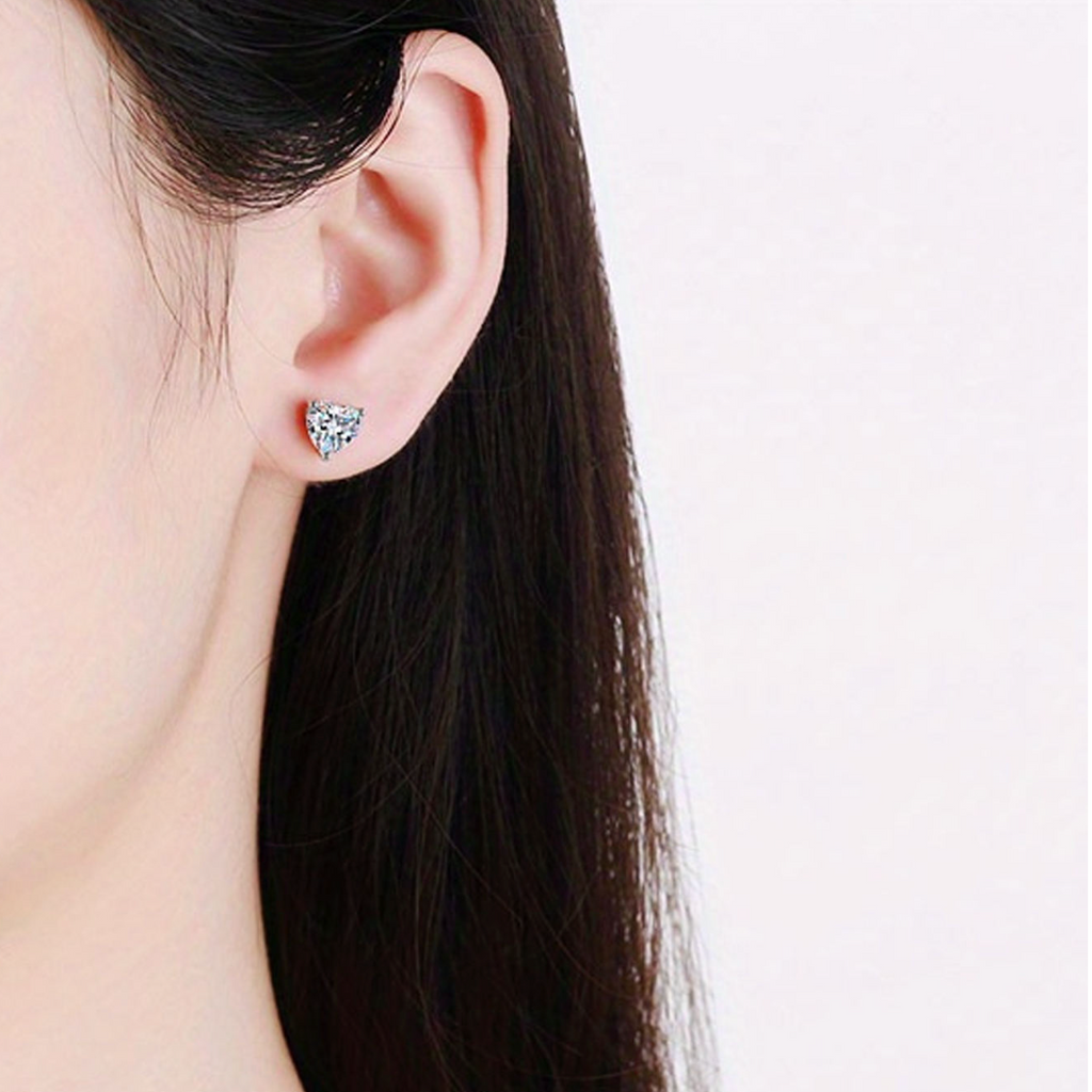 Amour Heart-Cut Brilliant Stud Earrings